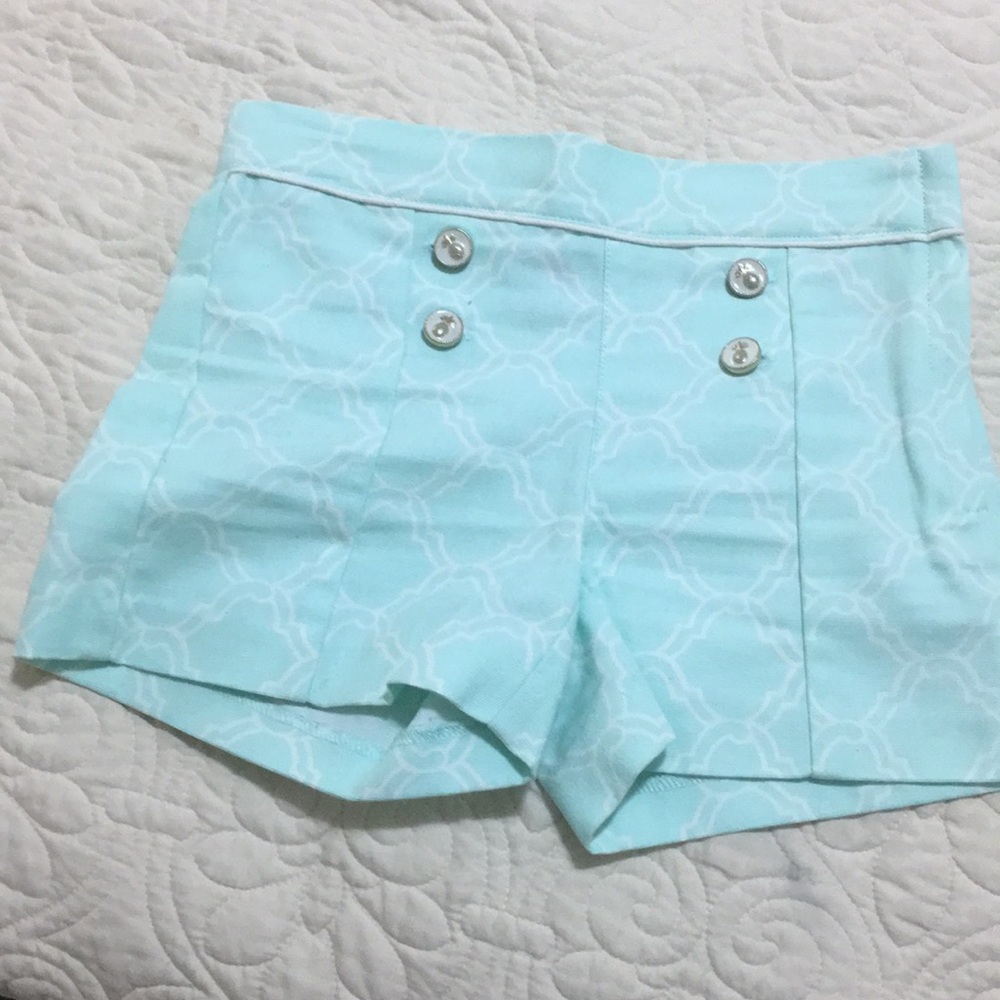 Girl’s short